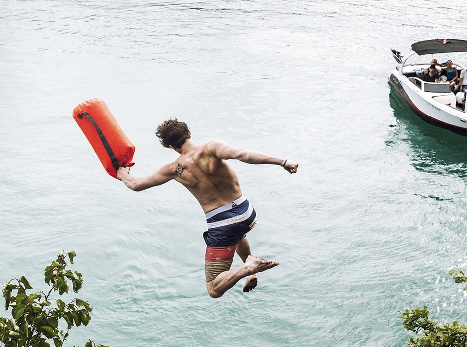 Dry Bag vs Waterproof Backpack: Which One Should You Choose?